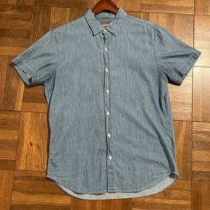 Bonobos denim short sleeve button up. Medium.